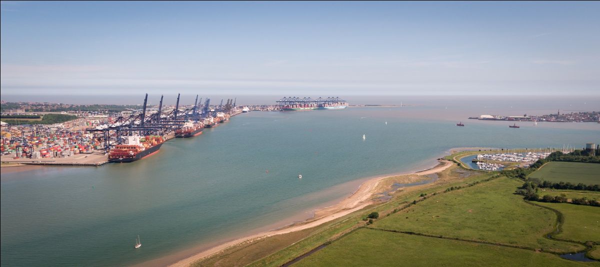 London Cargo Port Expansion